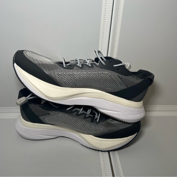 Women’s black grey Adizero Boston 12 running shoes size 6.5 excellent condition - Picture 4 of 11